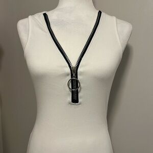 Tank top white size medium